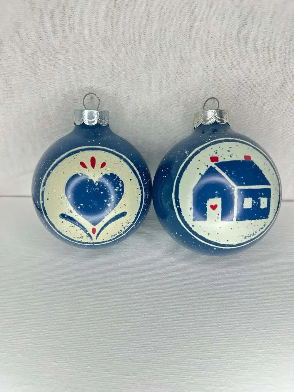 Hallmark Mary Emmerling Christmas In The Country Glass Ball Ornaments Set of 2